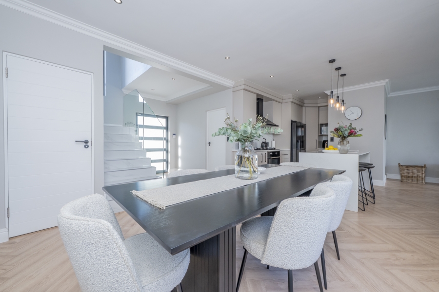 3 Bedroom Property for Sale in Sandown Western Cape